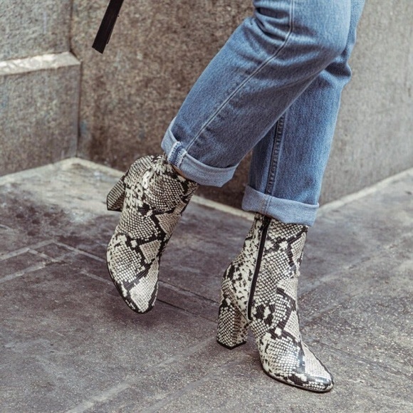 Snakeskin ALDO Aurelia Booties Size 9 - Picture 2 of 5